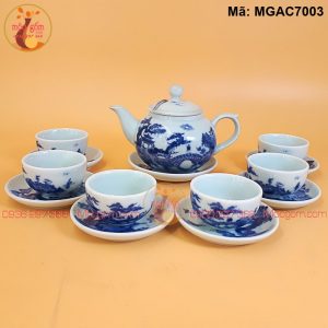 Ấm trà Bát Tràng men lam cảnh Tùng chùa mã MGAC7003