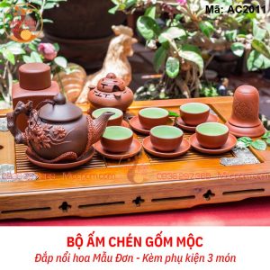 Bộ ấm chén gốm Bát Tràng nâu đỏ đắp tùng mã AC2011