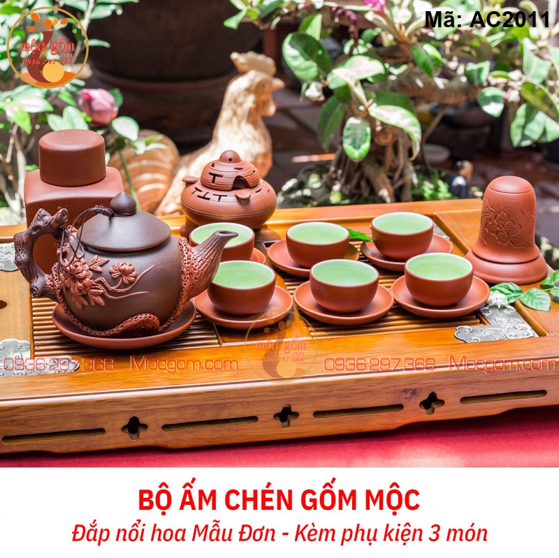 Bộ ấm chén gốm Bát Tràng nâu đỏ đắp tùng mã AC2011